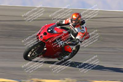 media/Nov-06-2023-Moto Forza (Mon) [[ce023d0744]]/4-Beginner Group/Session 2 (Bowl Tight Speed)/